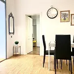 Republique Family Apartment