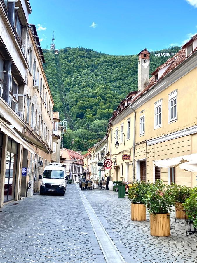Republique Family * Brasov
